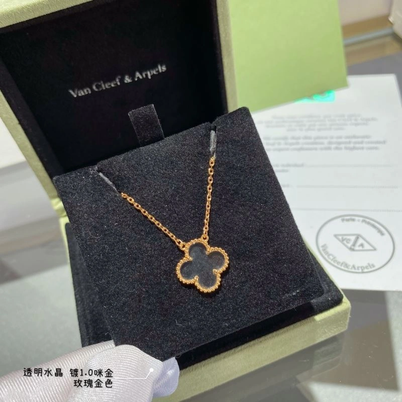 Vca Necklaces Bright 254924