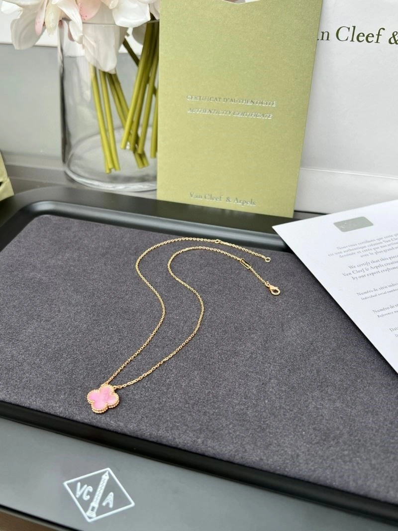 Sustainable Vca Necklaces 254660