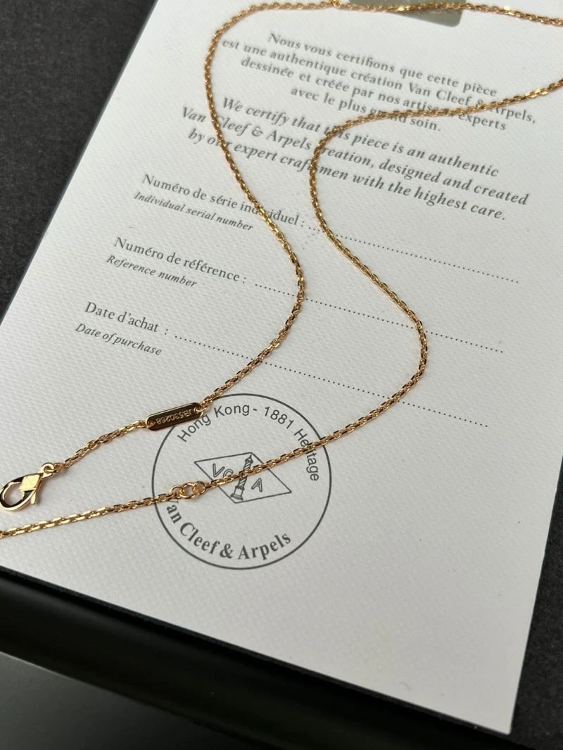 Sustainable Vca Necklaces 254660