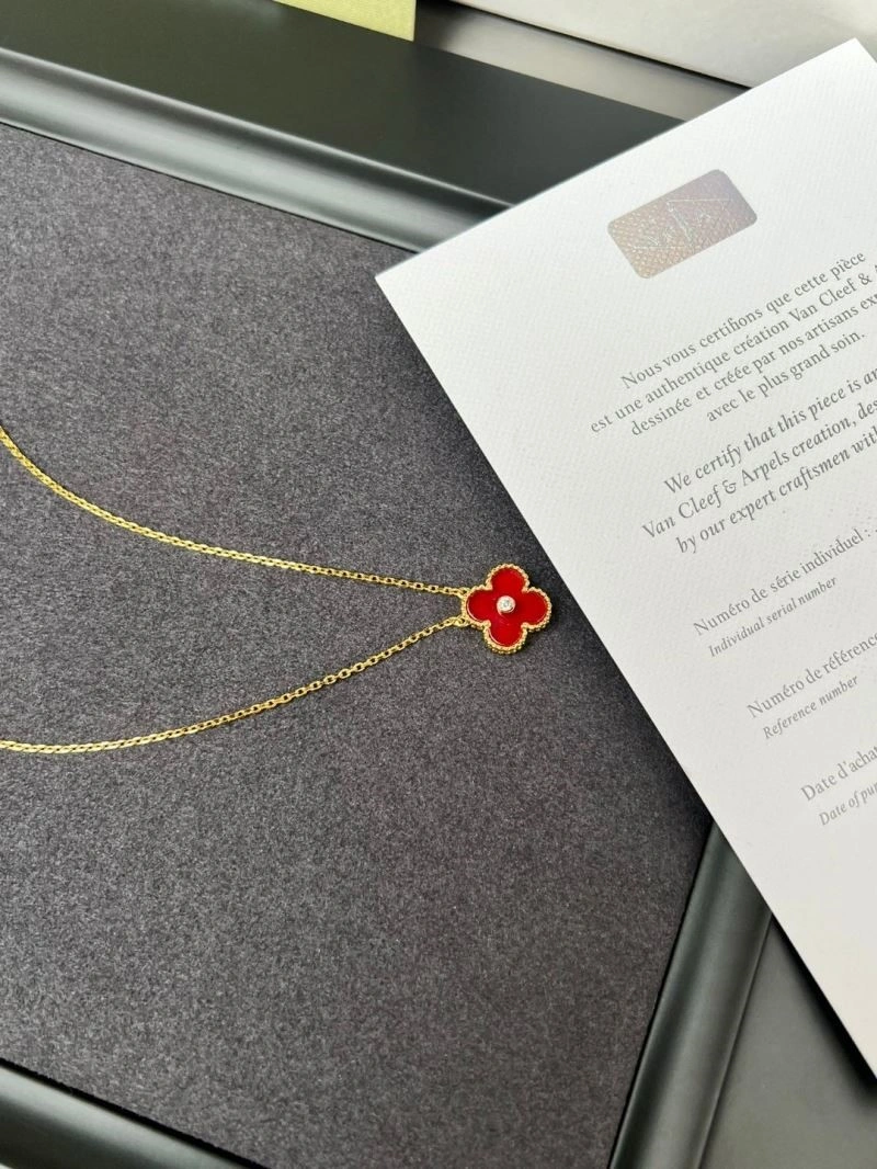 Comfortable Vca Necklaces 254677