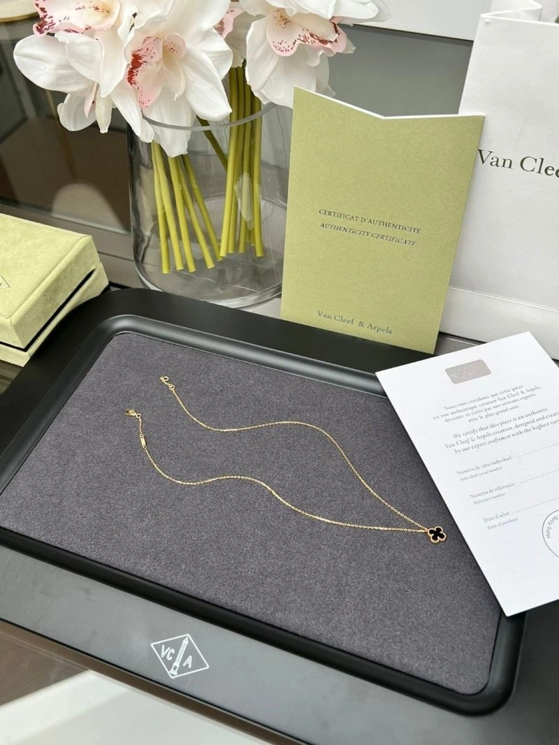Vca Necklaces RelaxedFit 254656