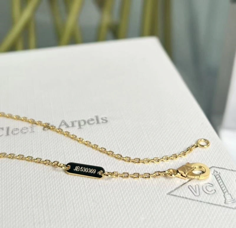 SmartChoice Vca Necklaces 254658