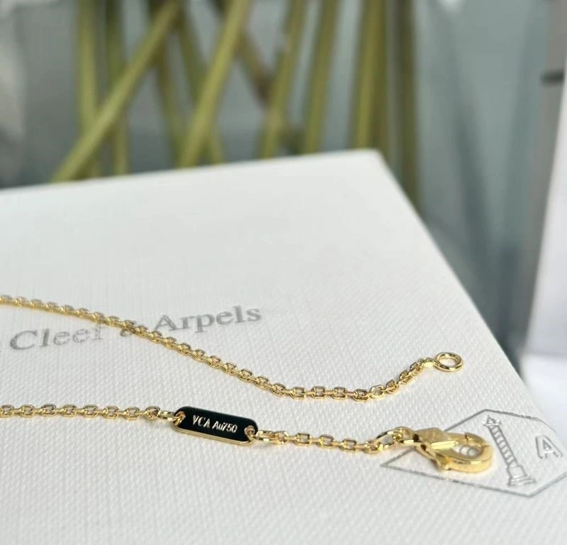 SmartChoice Vca Necklaces 254658