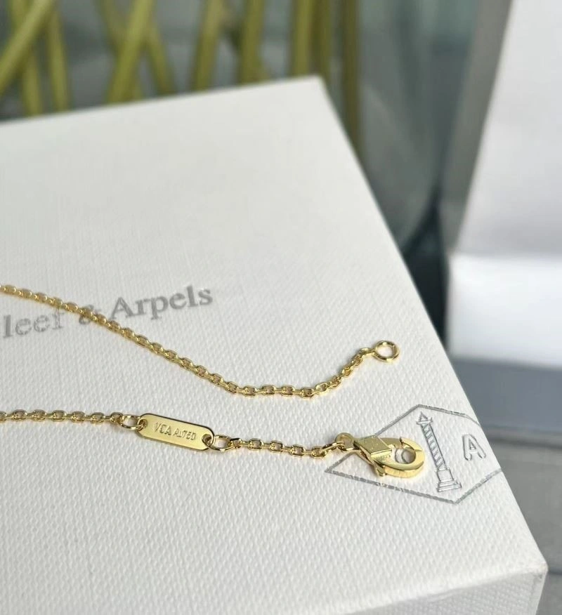 SmartChoice Vca Necklaces 254658
