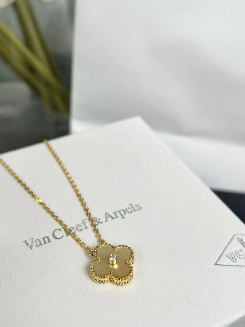 Bright Vca Necklaces 254674