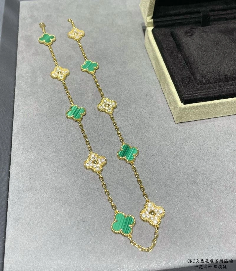 Unisex Vca Necklaces 254669