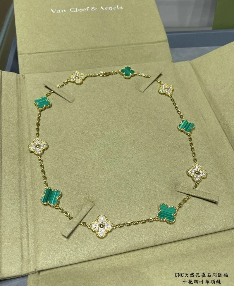 Unisex Vca Necklaces 254669