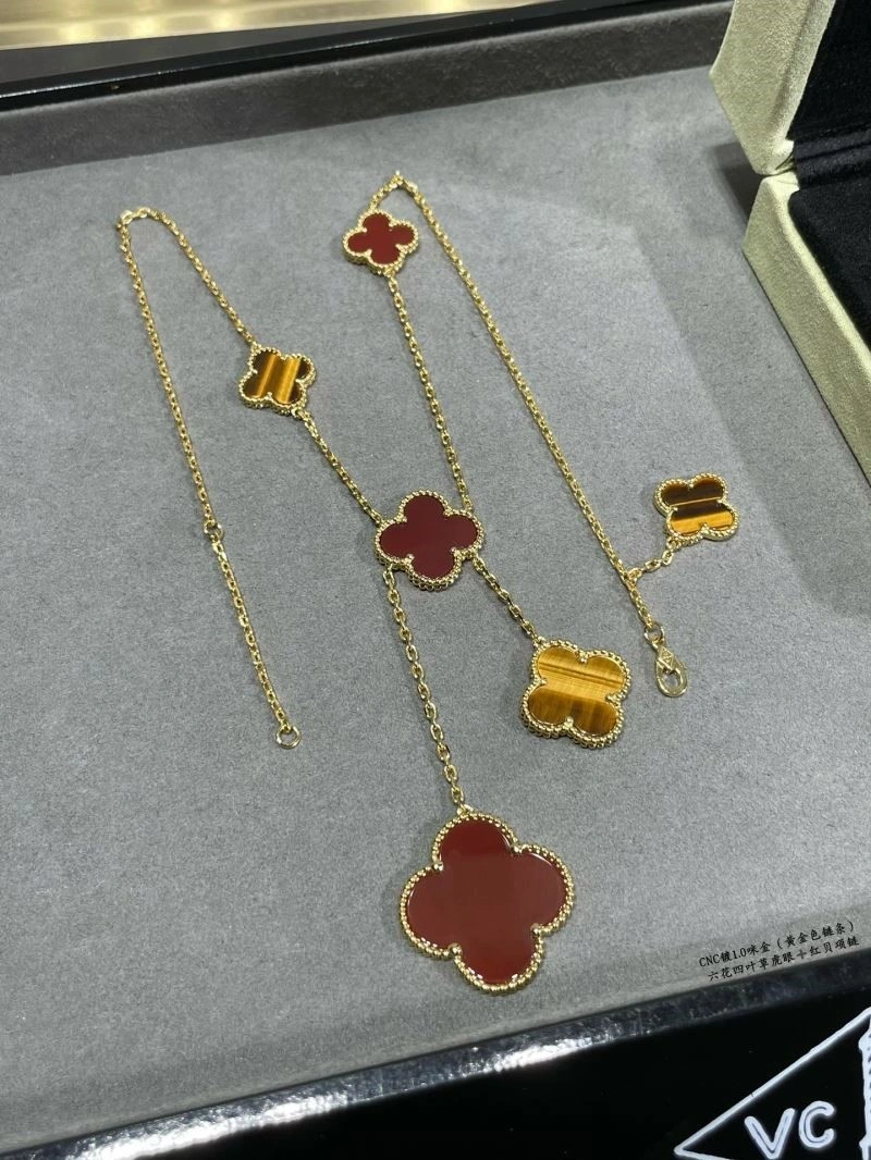 Vca Necklaces Stretchable 254661