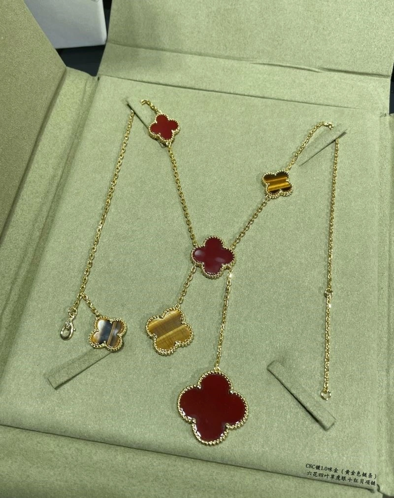 Vca Necklaces Stretchable 254661