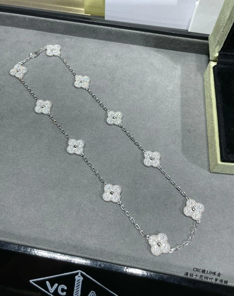 Vca Necklaces Youthful 254680