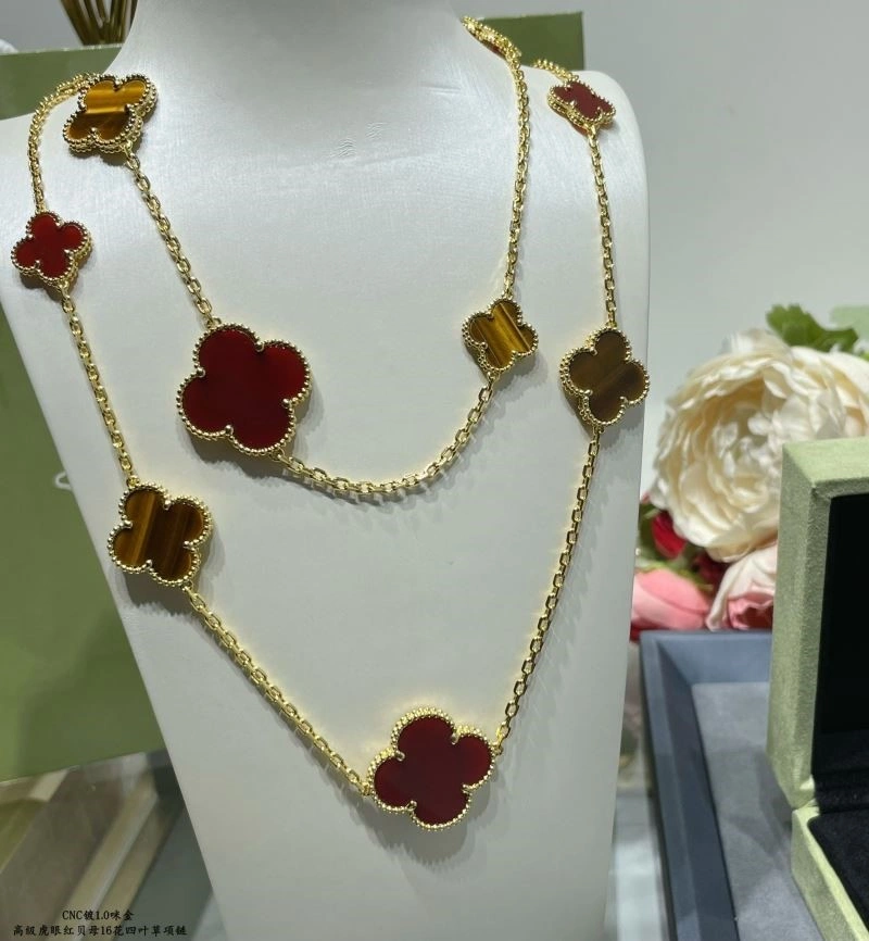 Vca Necklaces WellDesigned 254651