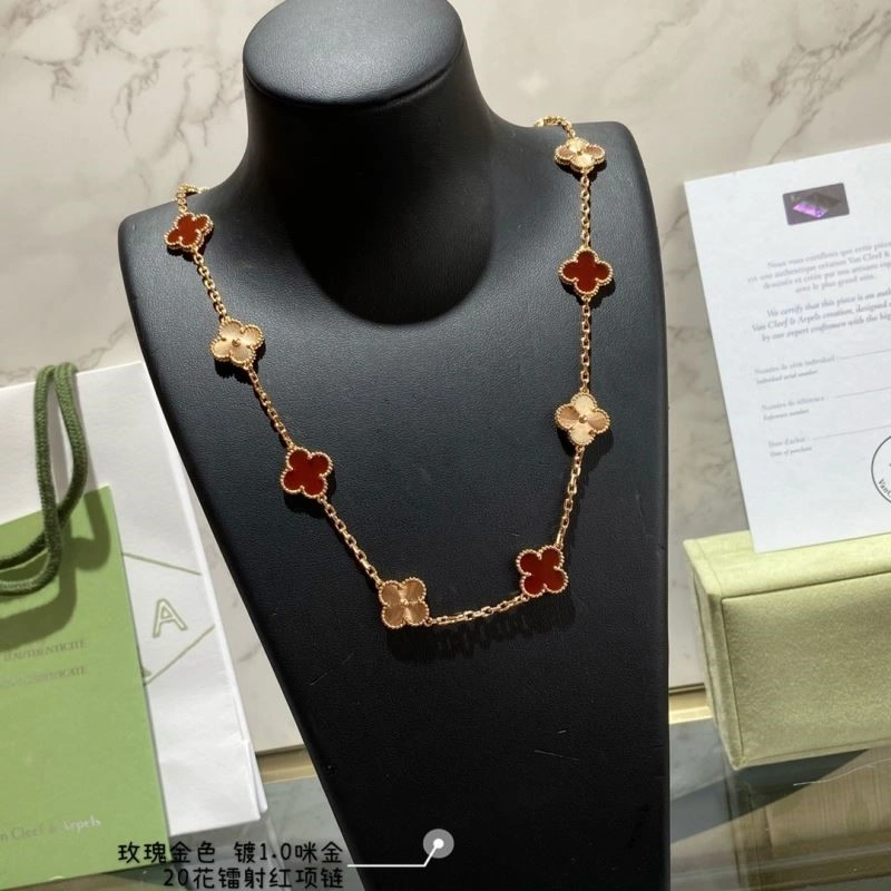 WaterResistant Vca Necklaces 254620