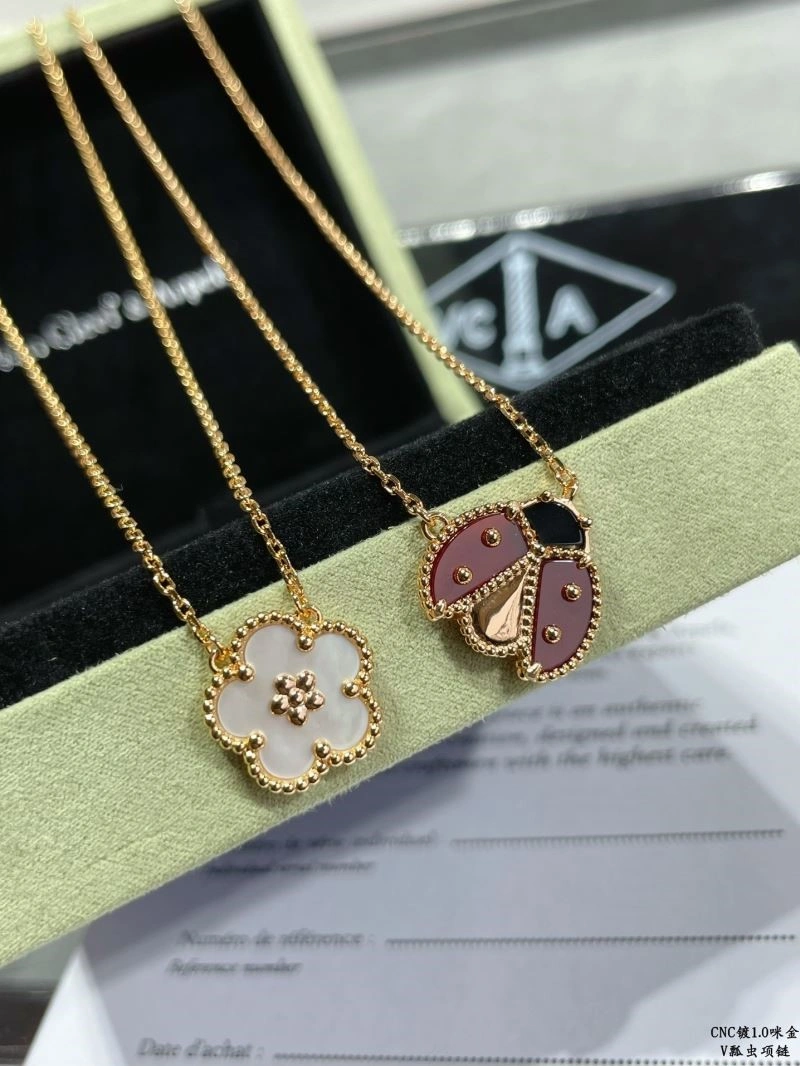 Vca Necklaces Classic 254628