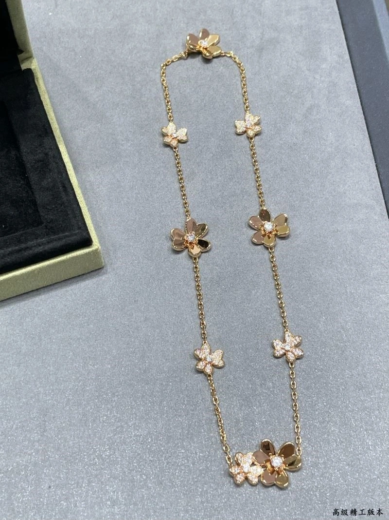 Vca Necklaces MultiPurpose 254612