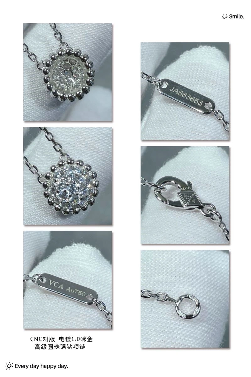 RelaxedFit Vca Necklaces 254629