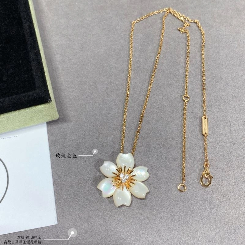 Soft Vca Necklaces 254623
