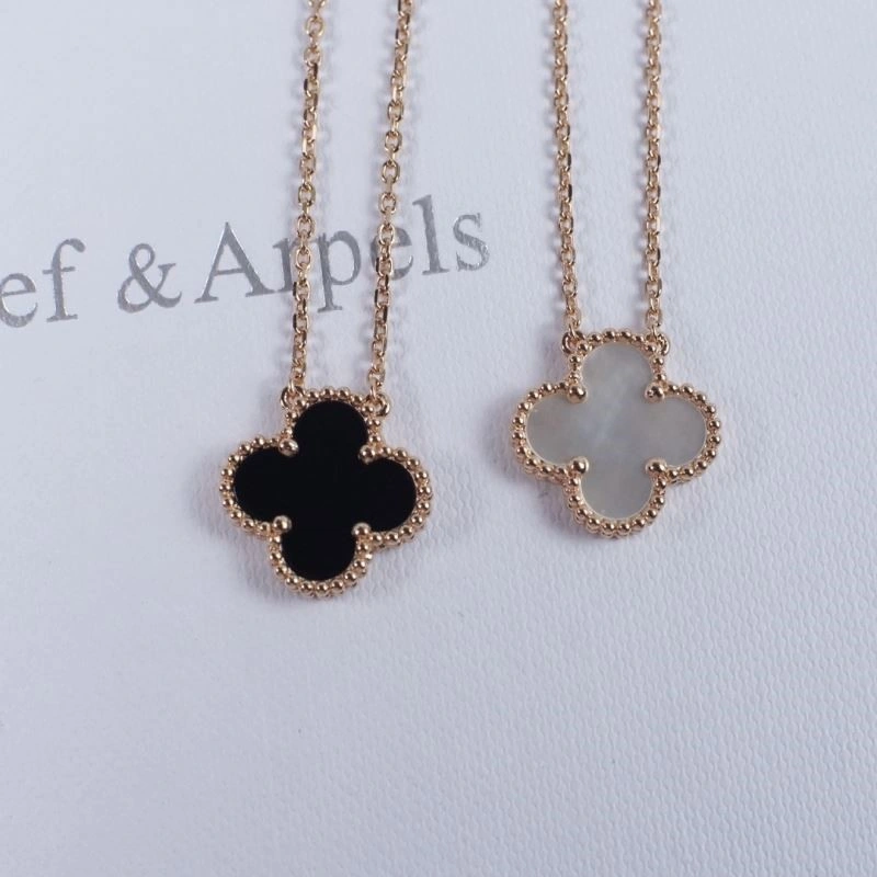 SunProtective Vca Necklaces 254556