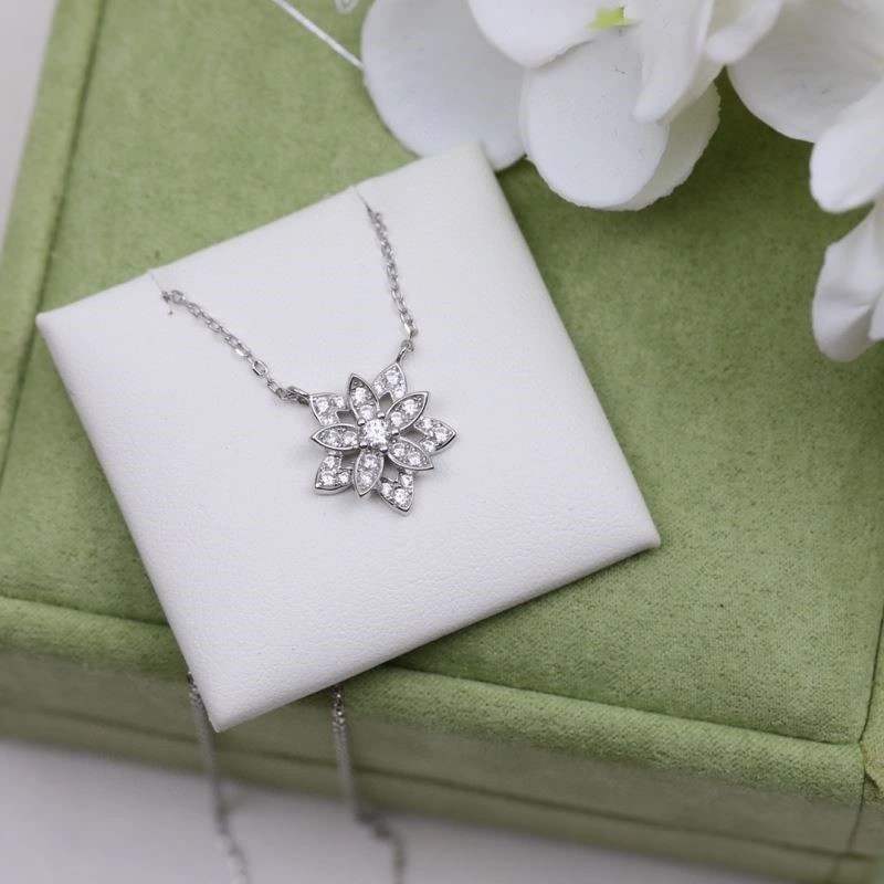 Youthful Vca Necklaces 254548