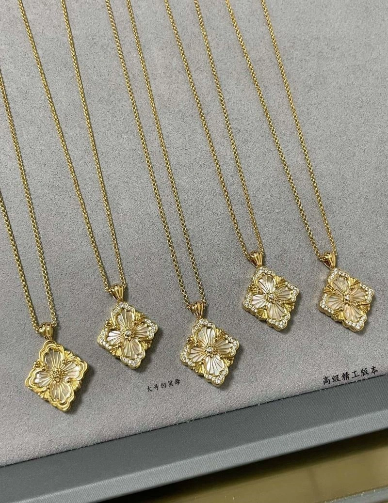Vca Necklaces Cozy 254547