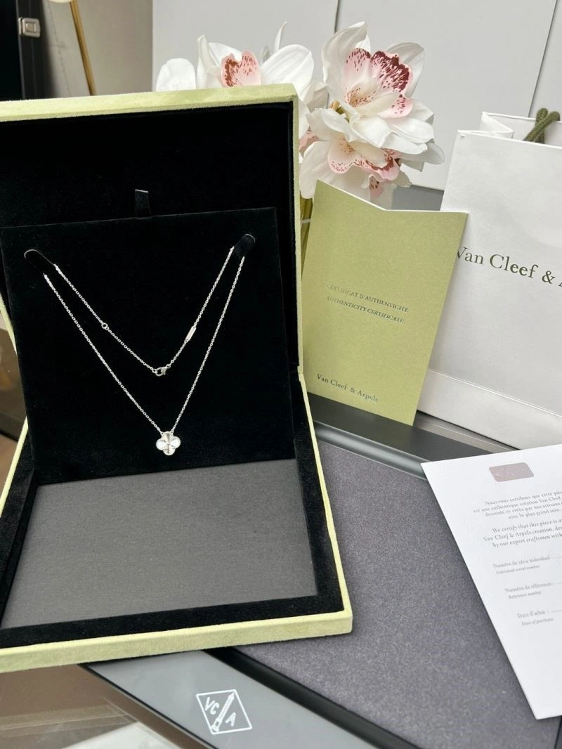 Vca Necklaces Bold 254529