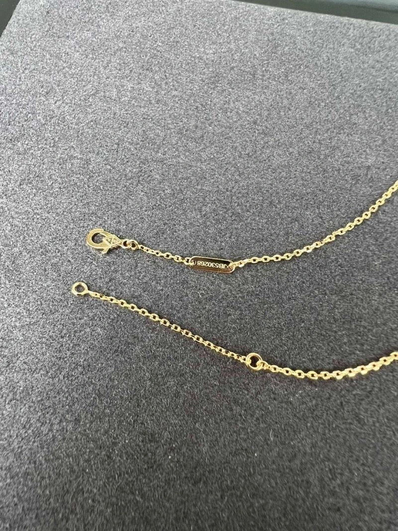 Vca Necklaces Neat 254526