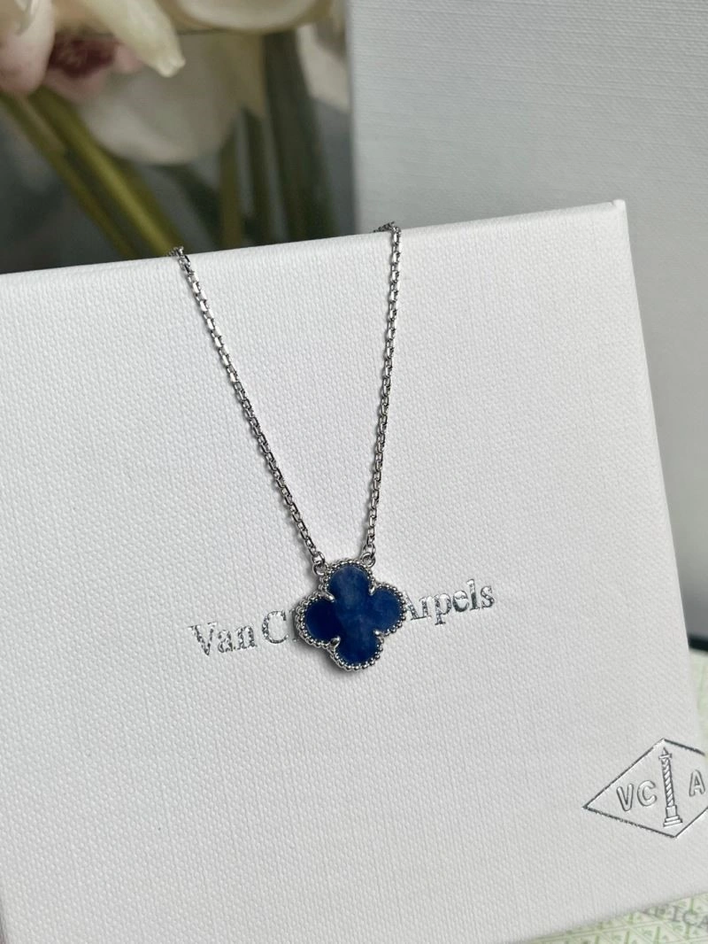 Vca Necklaces ZipUp 254524