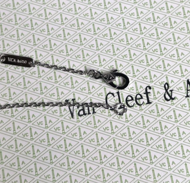 Vca Necklaces ZipUp 254524