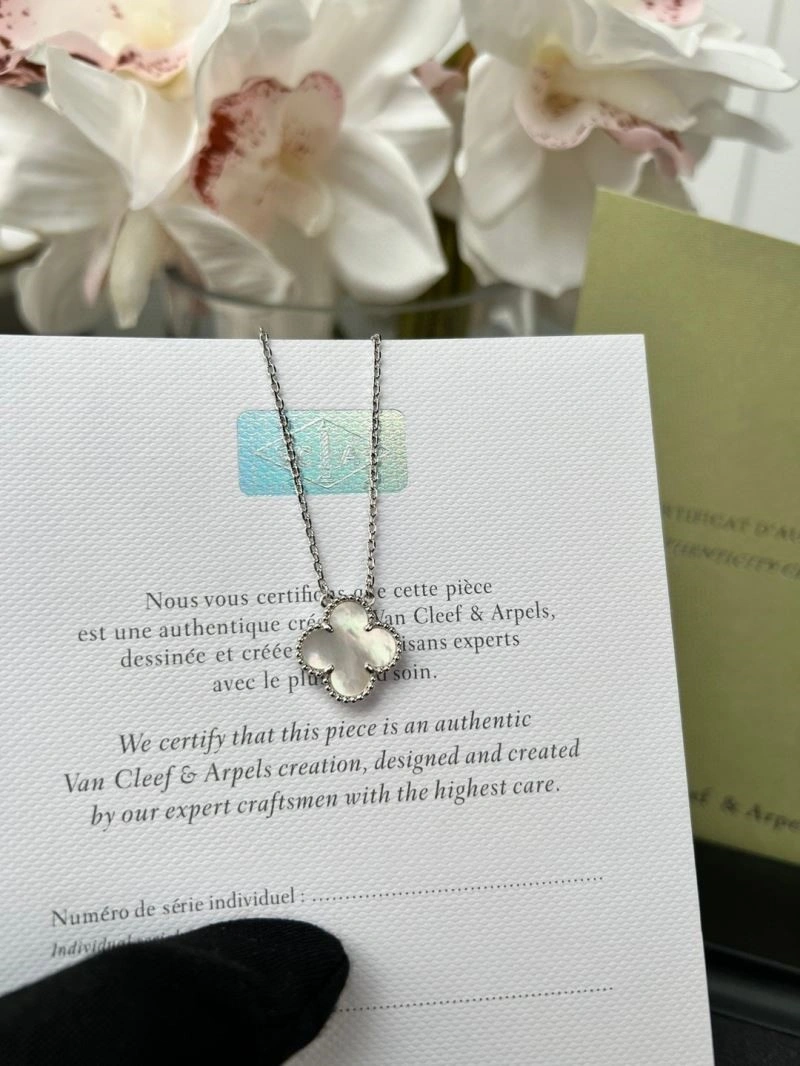 Contemporary Vca Necklaces 254521