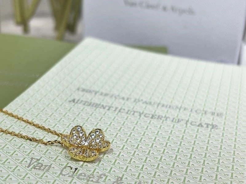 Vca Necklaces ZipUp 254495