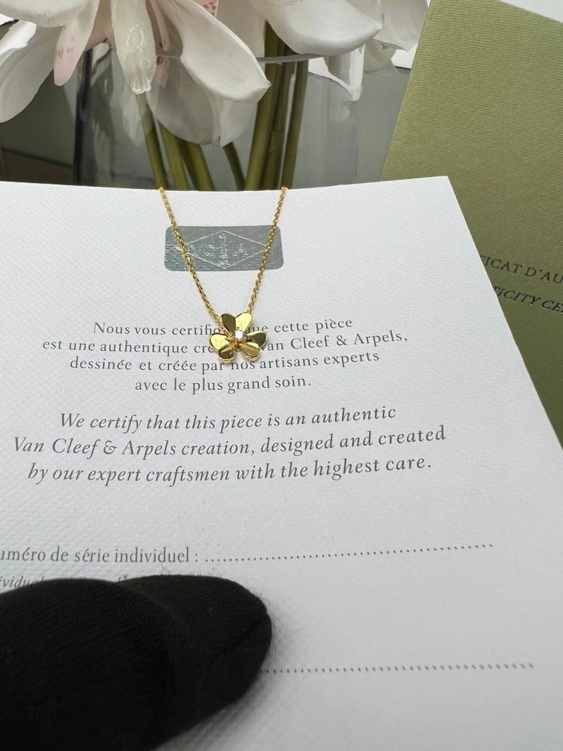 Vca Necklaces Attractive 254488