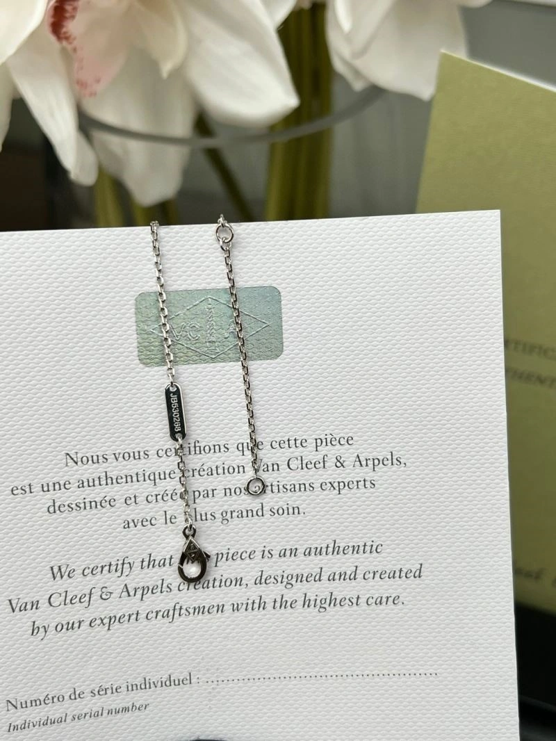 Vca Necklaces Packable 254498