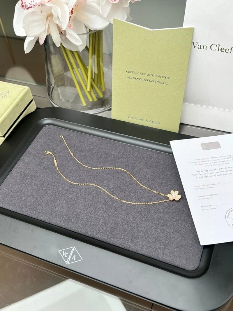 Vca Necklaces Stylish 254517