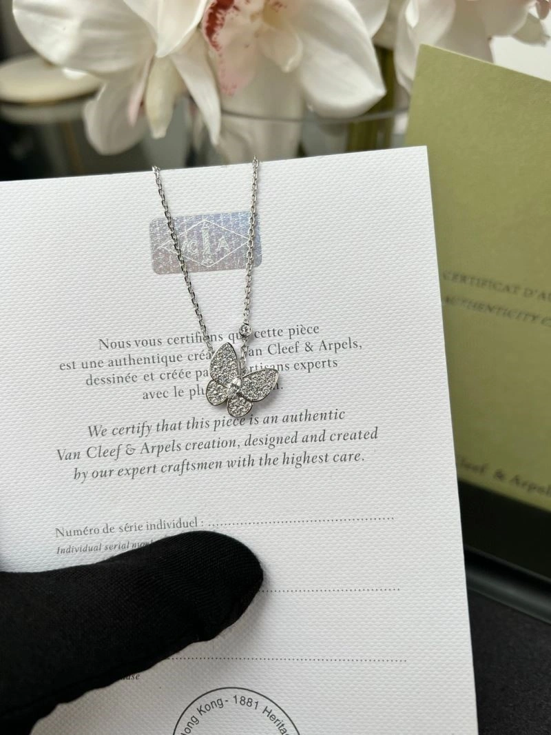 WrinkleFree Vca Necklaces 254494