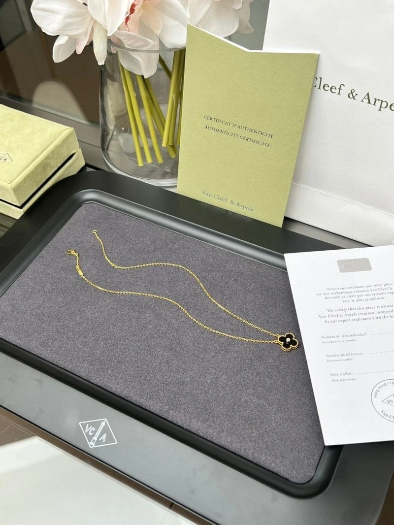 Resilient Vca Necklaces 254492