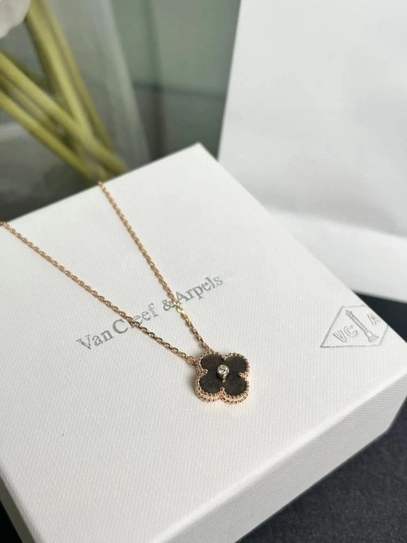 Vca Necklaces Modern 254515