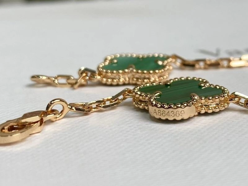 Vca Necklaces Original 254510
