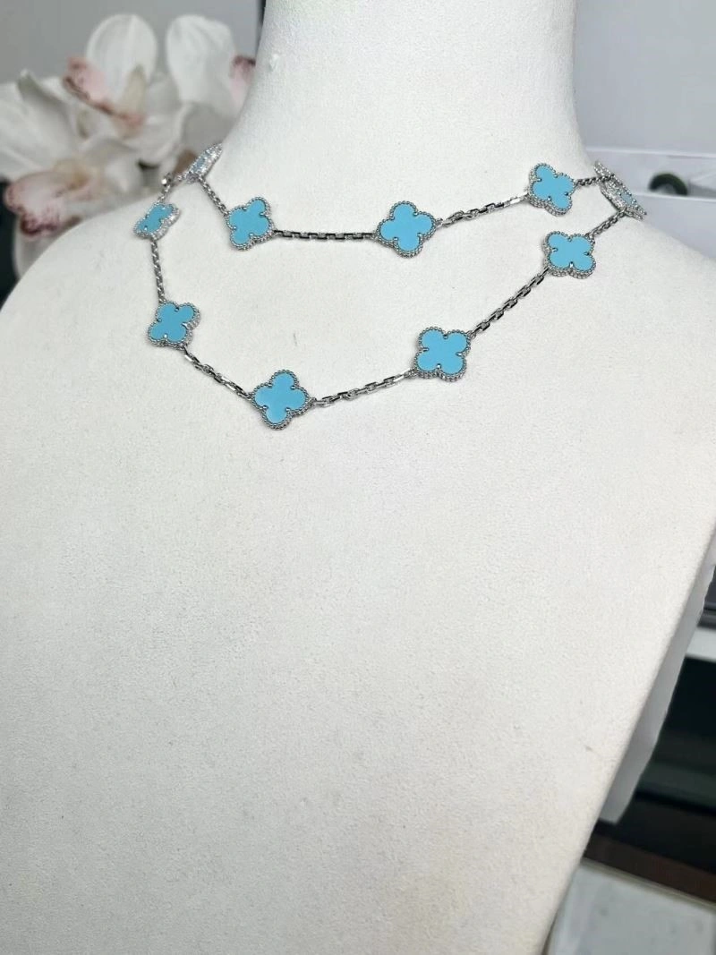 Sporty Vca Necklaces 254512