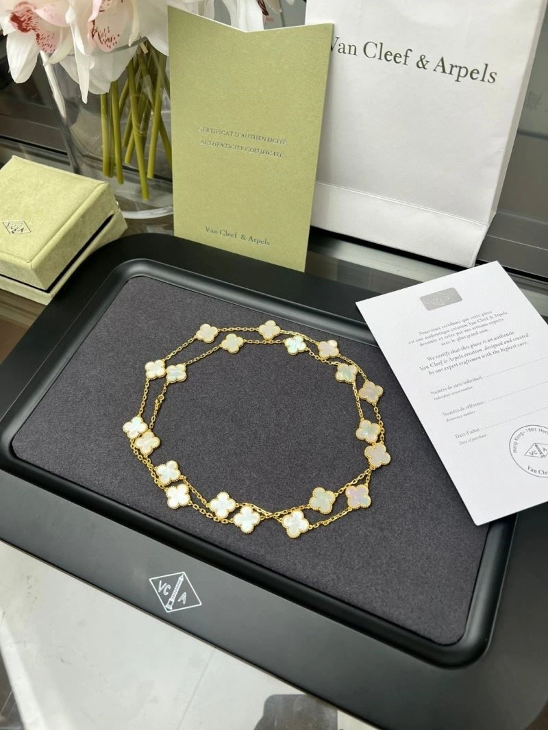 Vca Necklaces Bold 254514