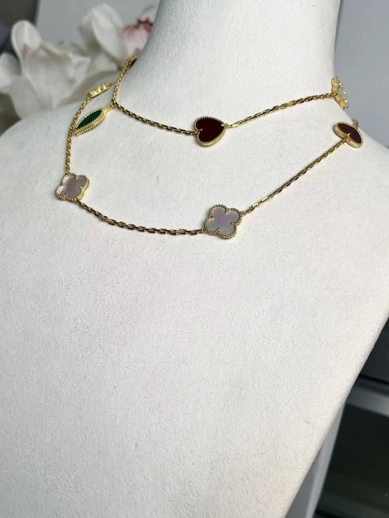 Vca Necklaces Neat 254497