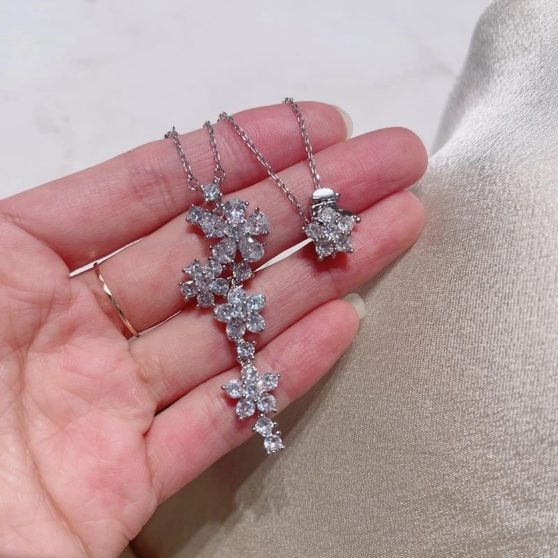 Vca Necklaces Packable 254382