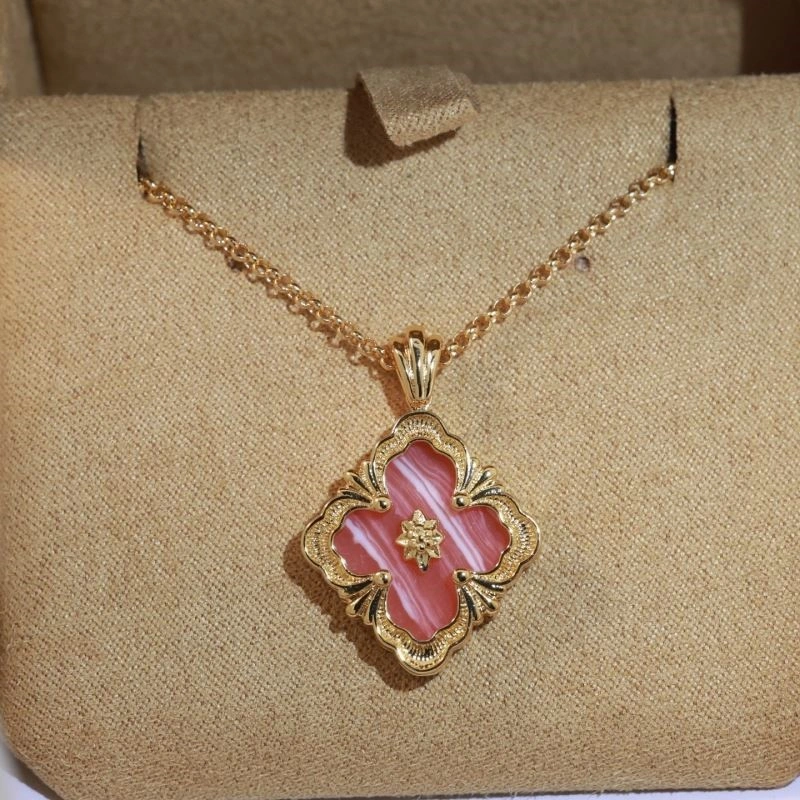 Vca Necklaces Resilient 254388