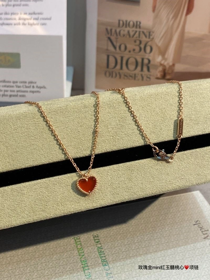 Vca Necklaces ZipUp 254384