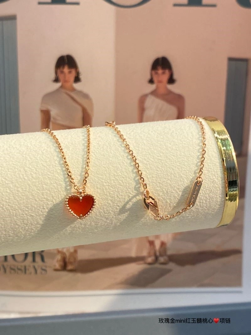 Vca Necklaces ZipUp 254384