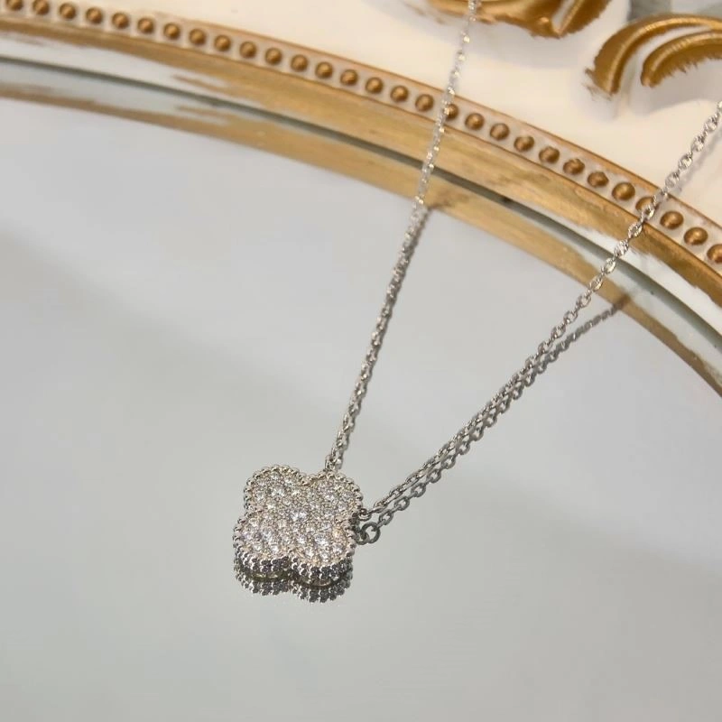 Vca Necklaces Colorful 254361