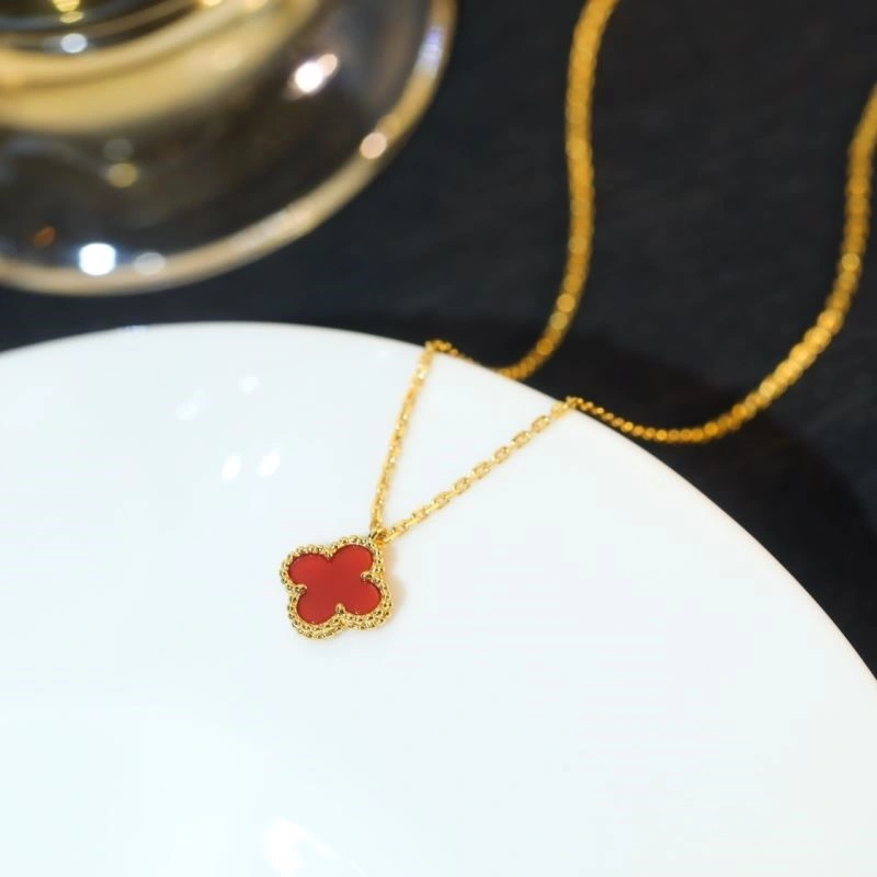 Vca Necklaces EyeCatching 254359