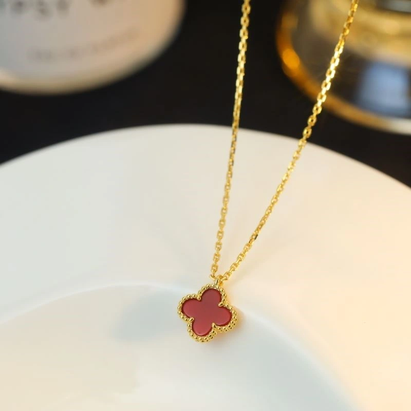 Vca Necklaces EyeCatching 254359