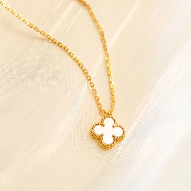 Vca Necklaces WrinkleFree 254329