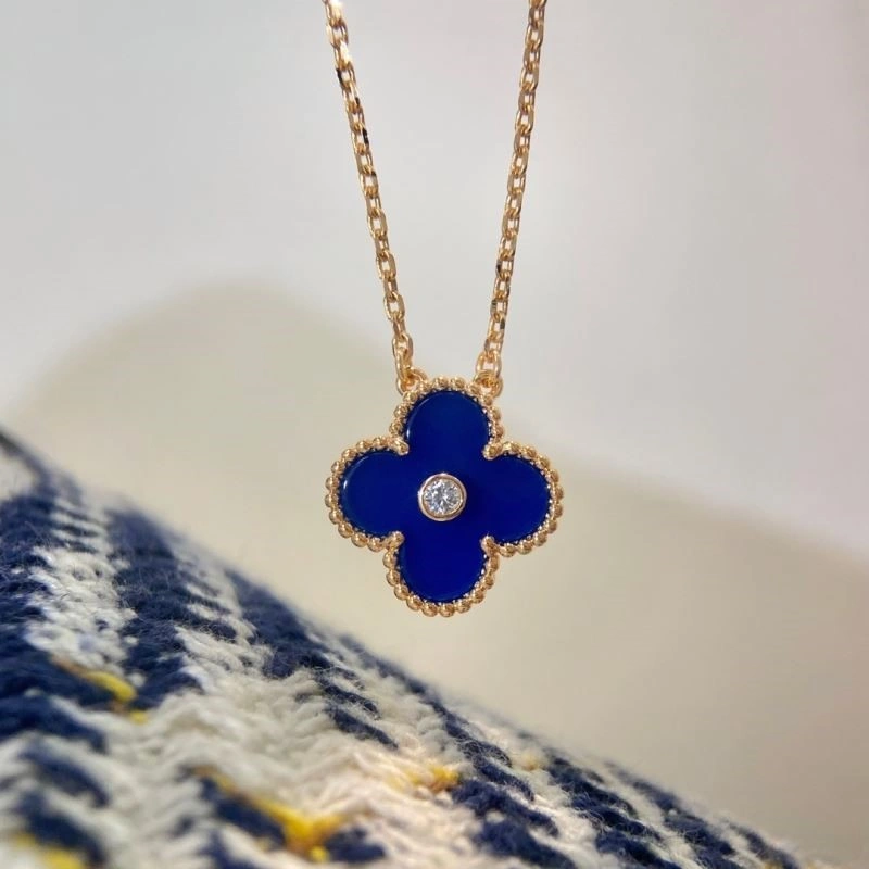 Vca Necklaces Functional 254328