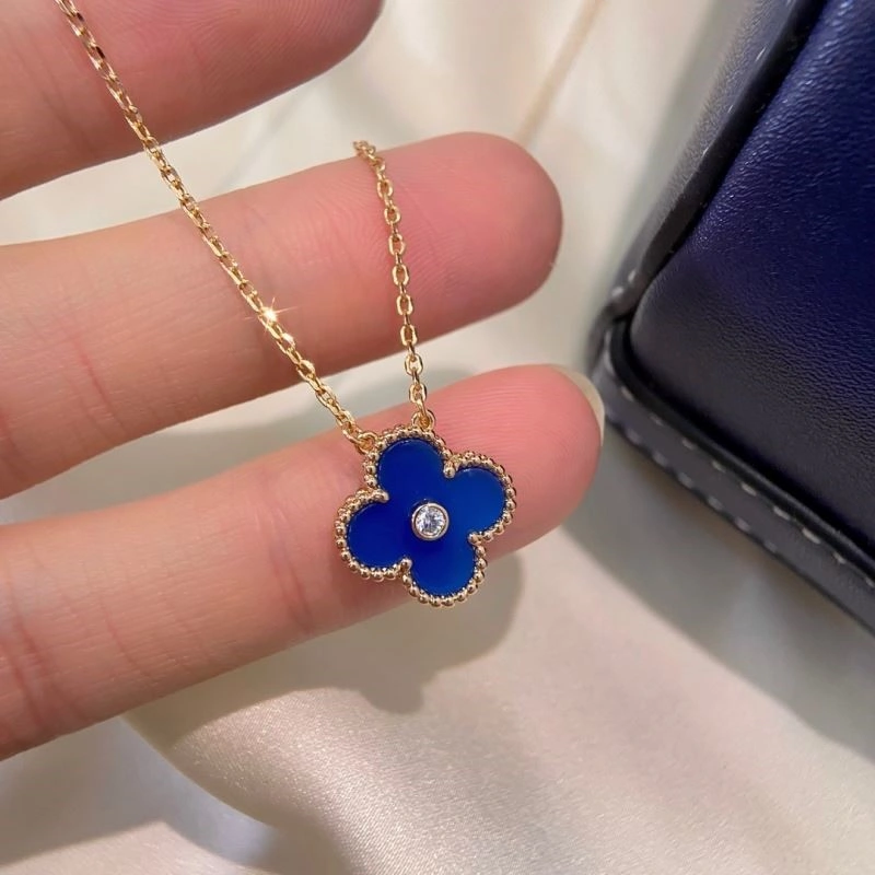 Vca Necklaces Functional 254328
