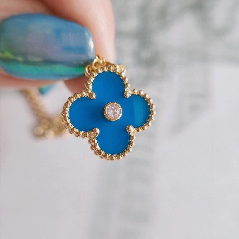 Vca Necklaces Functional 254328